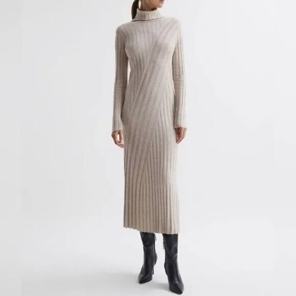 Elie Tahari Dresses & Skirts - Elie Tahari ribbed knit turtleneck sweater dress, medium, brand new.